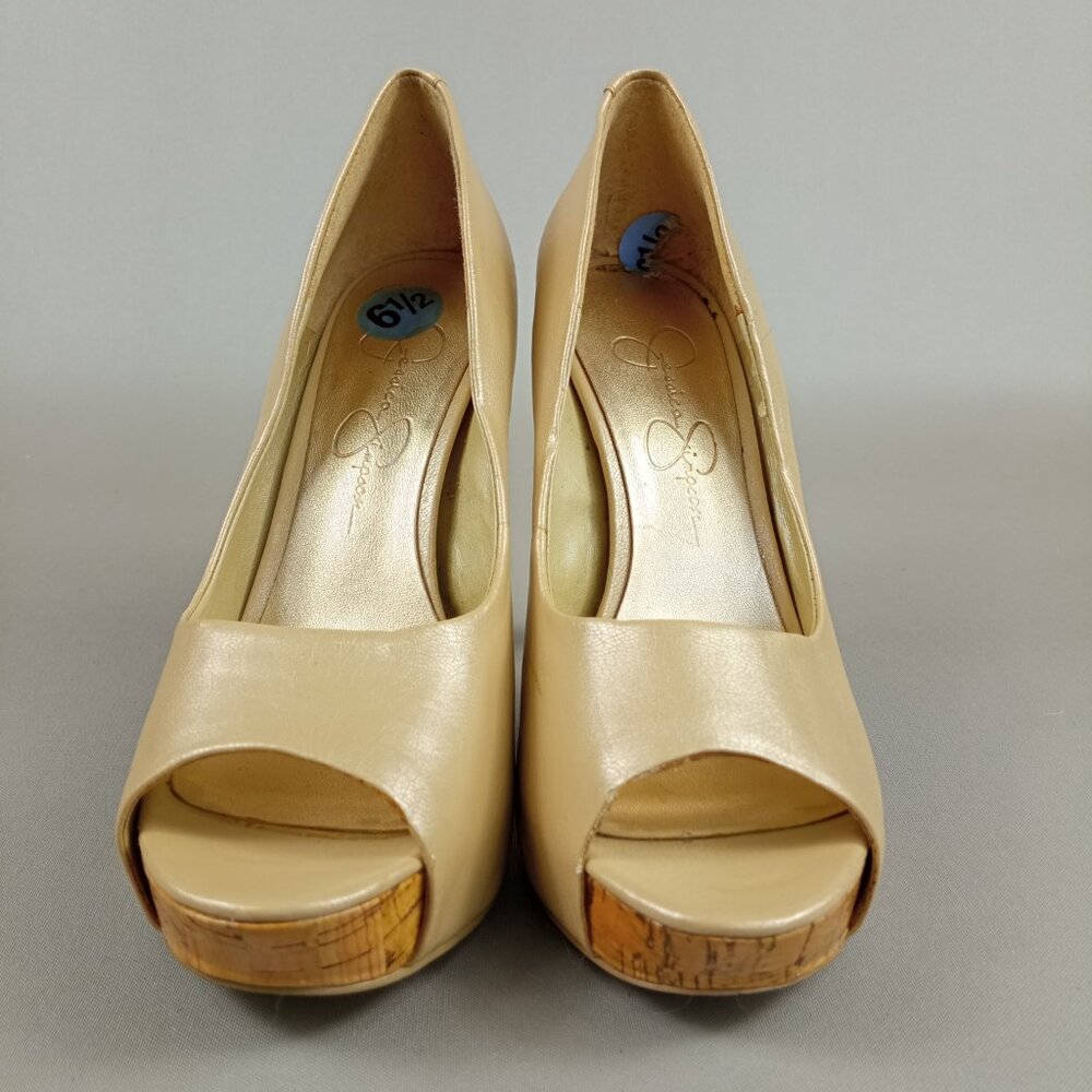 Jessica Simpson Women's Amandax Cream 4.5 Inch Stiletto Pump Peep Toe Size 6.5 B - Picture 2 of 14